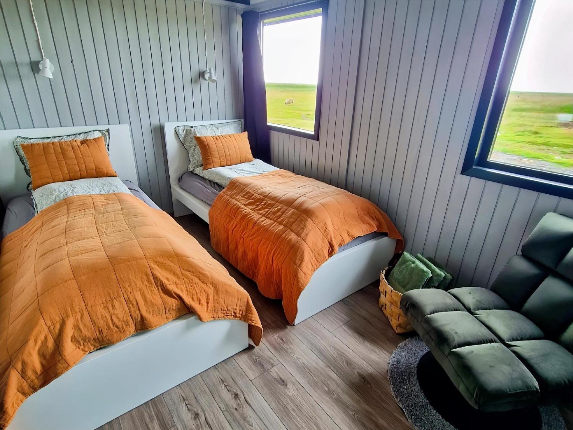 Green Farm Stay With Private Hot Tub ハヴォルスヴォルール エクステリア 写真