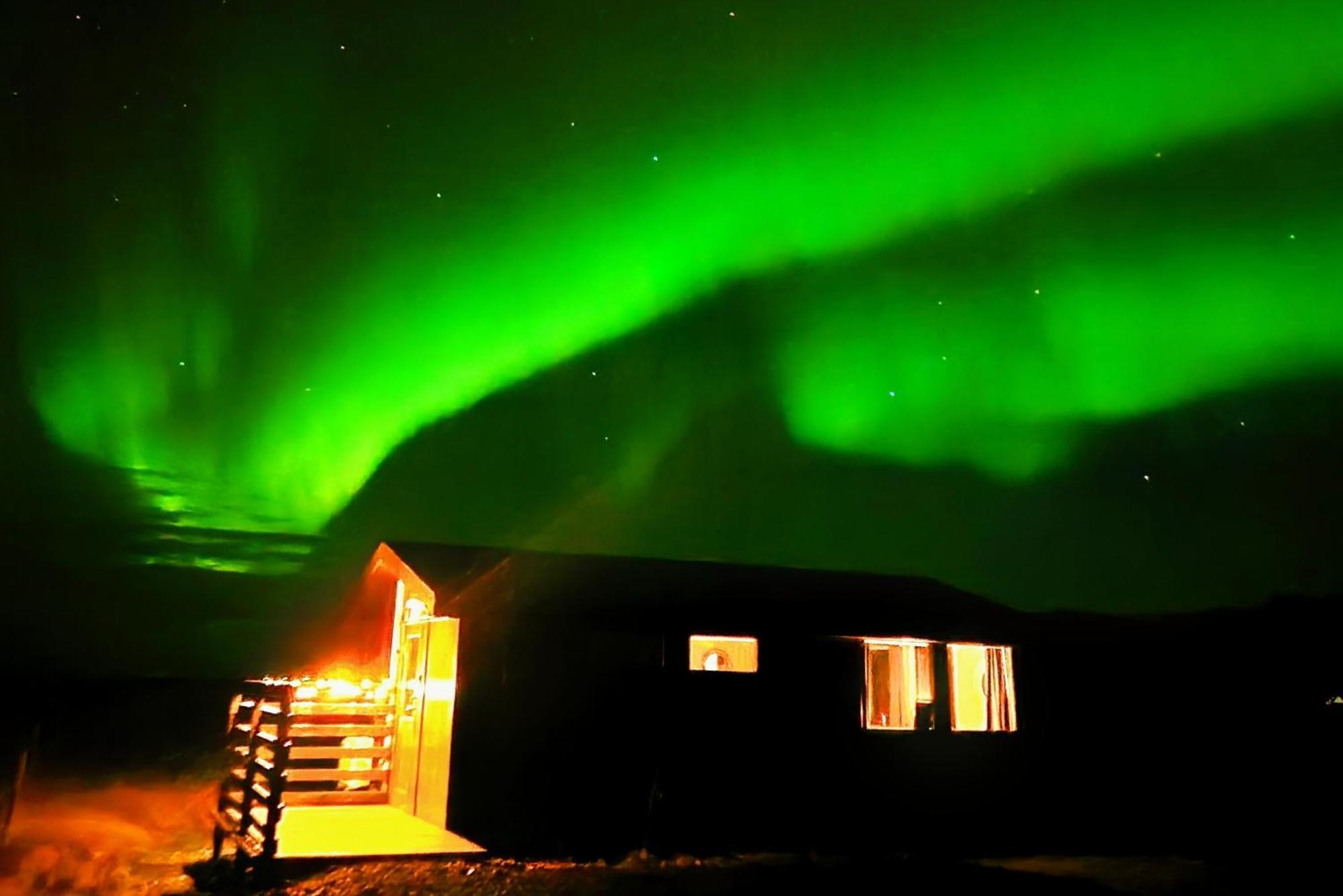 Green Farm Stay With Private Hot Tub ハヴォルスヴォルール エクステリア 写真